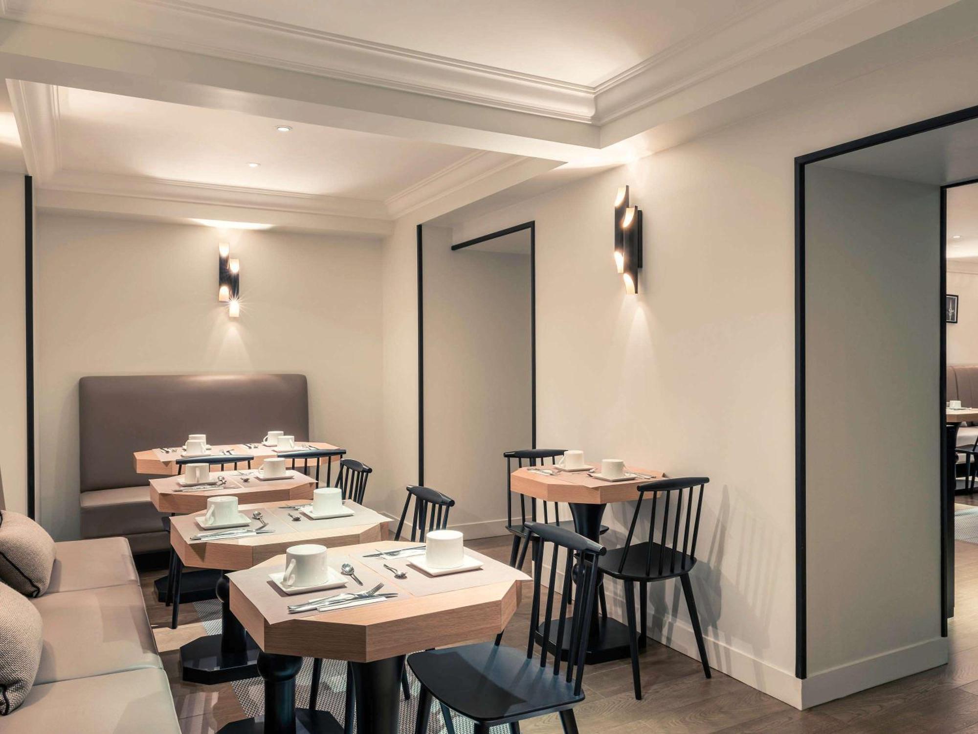 Mercure Paris Arc De Triomphe Wagram Exterior photo